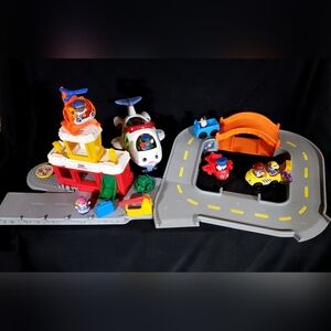 FISHER-PRICE Little People Airport Playset